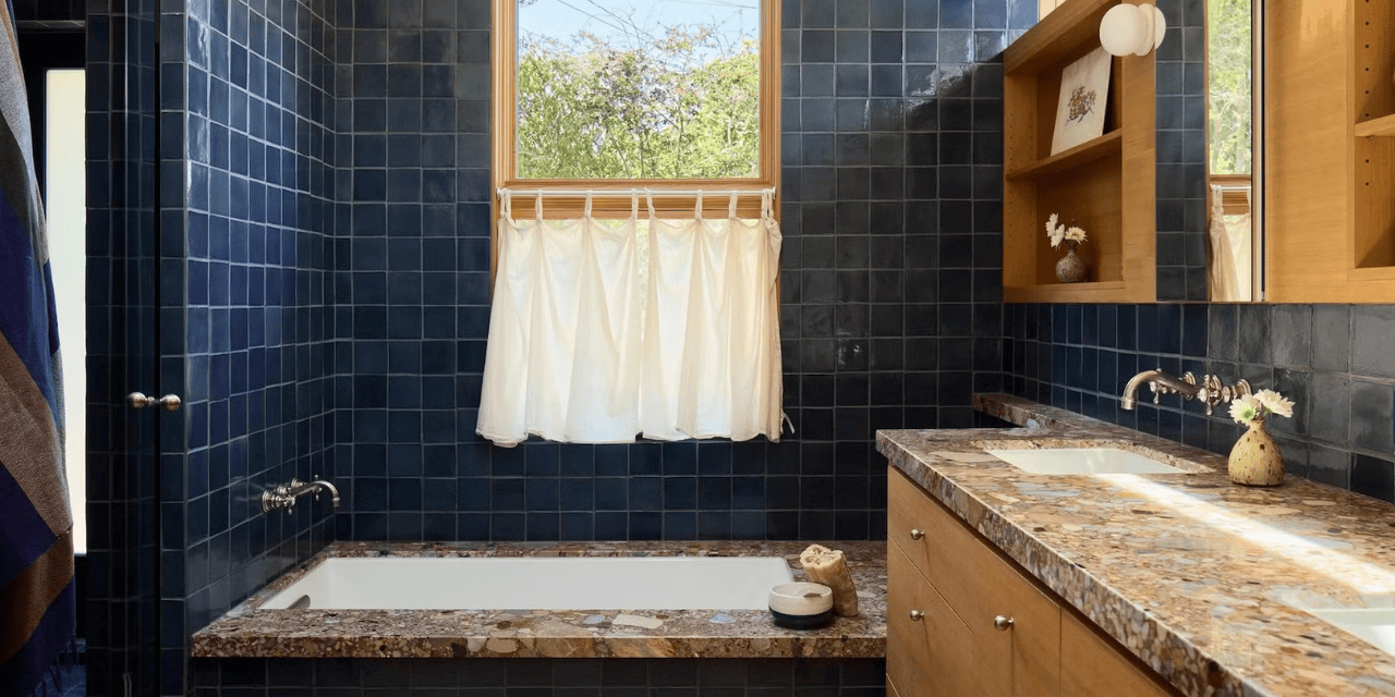 Tiled Bathtub Trend Makes a Stylish Comeback Tiled Bathtub Trend Makes a Stylish Comeback