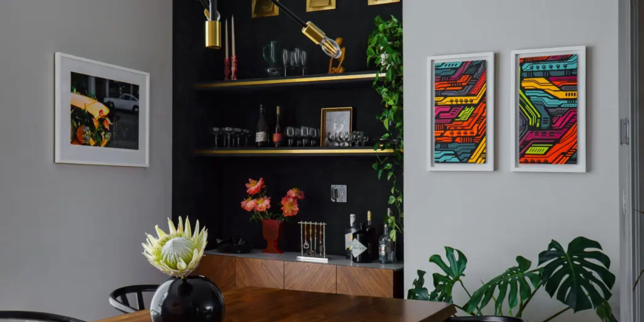 Midcentury Modern Design Transforms a Cleveland Townhouse Midcentury Modern Design Transforms a Cleveland Townhouse